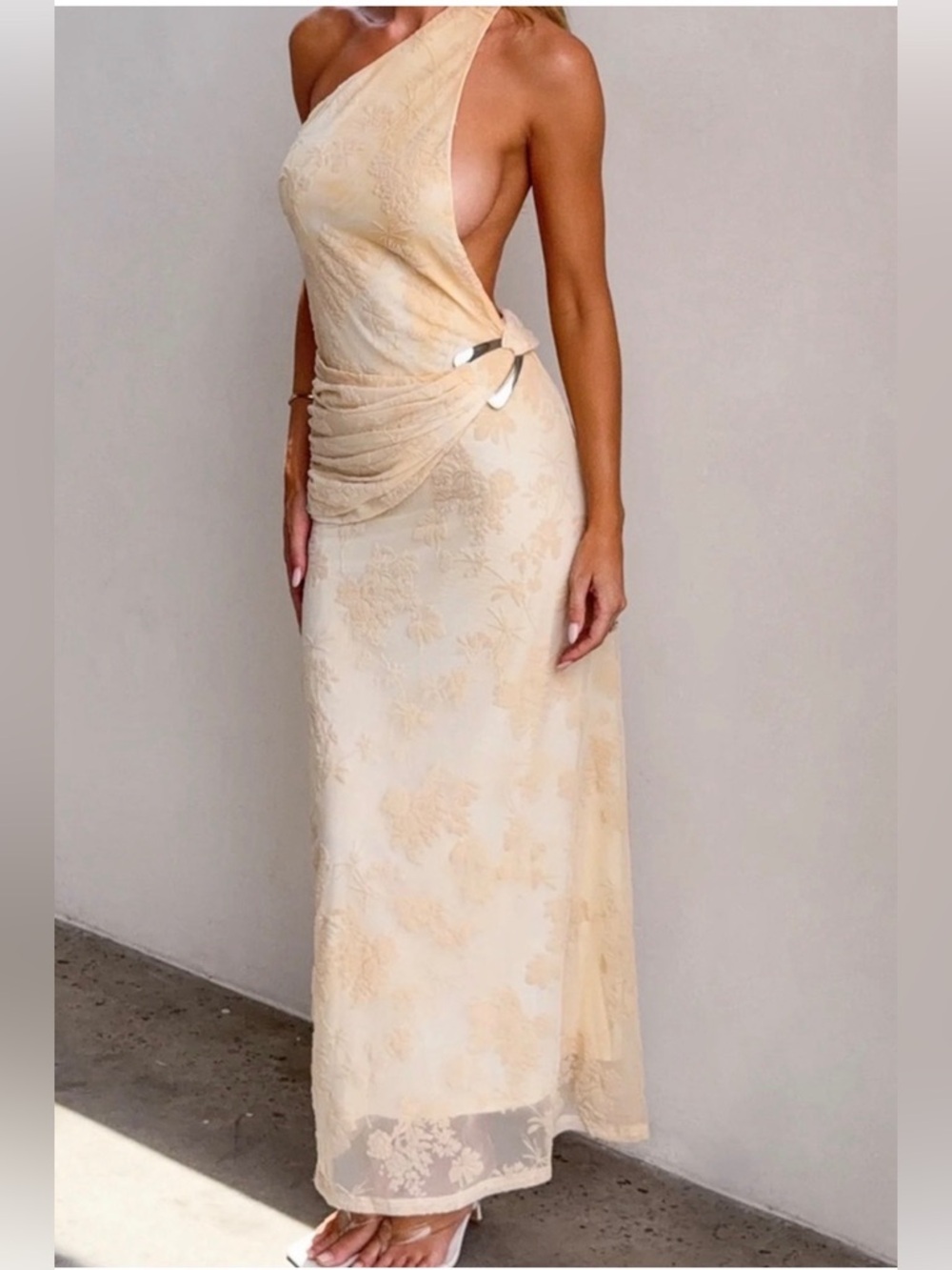 Tiger Mist Cream One-Shoulder Floral Maxi Dress